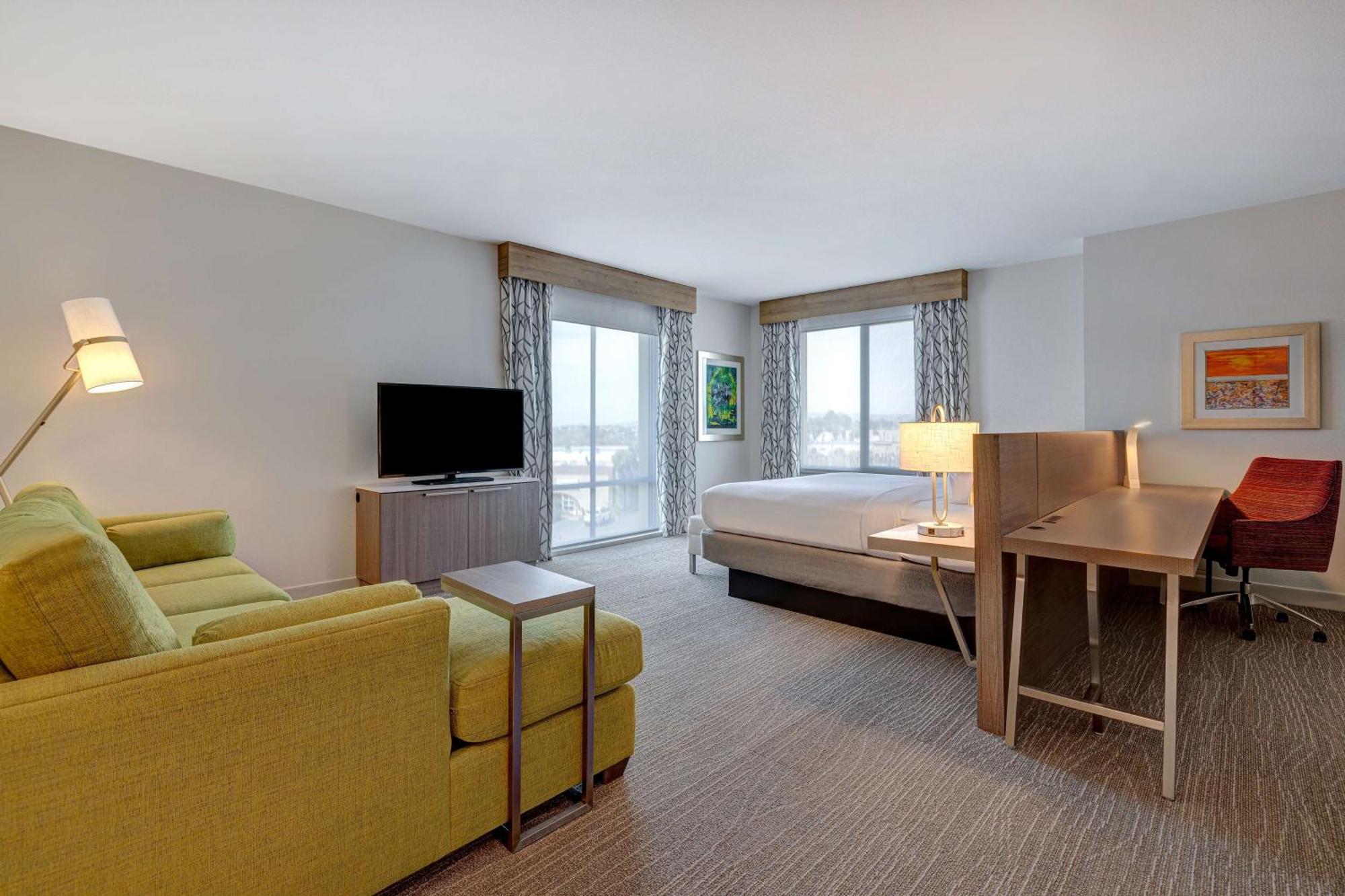 Hilton Garden Inn เทเมคิวลา ภายนอก รูปภาพ